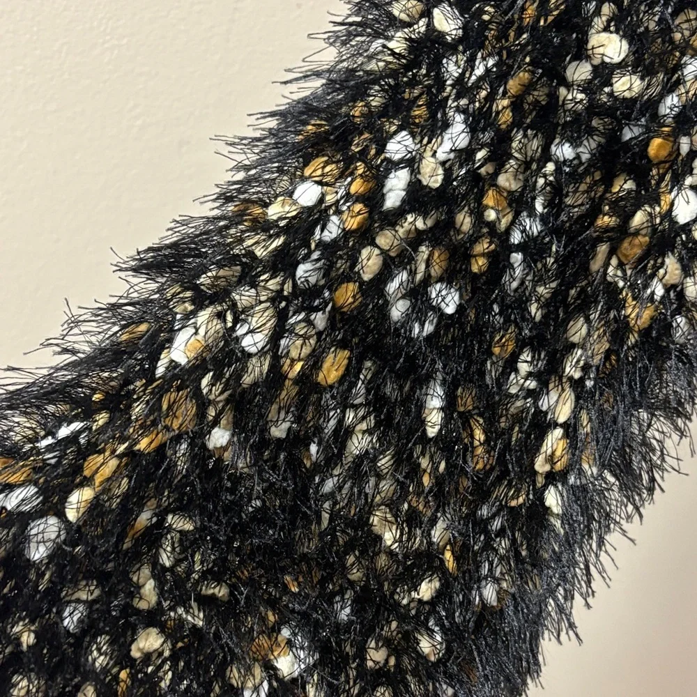/Stylish Black and Brown Faux fur stretch scarf Sz OS